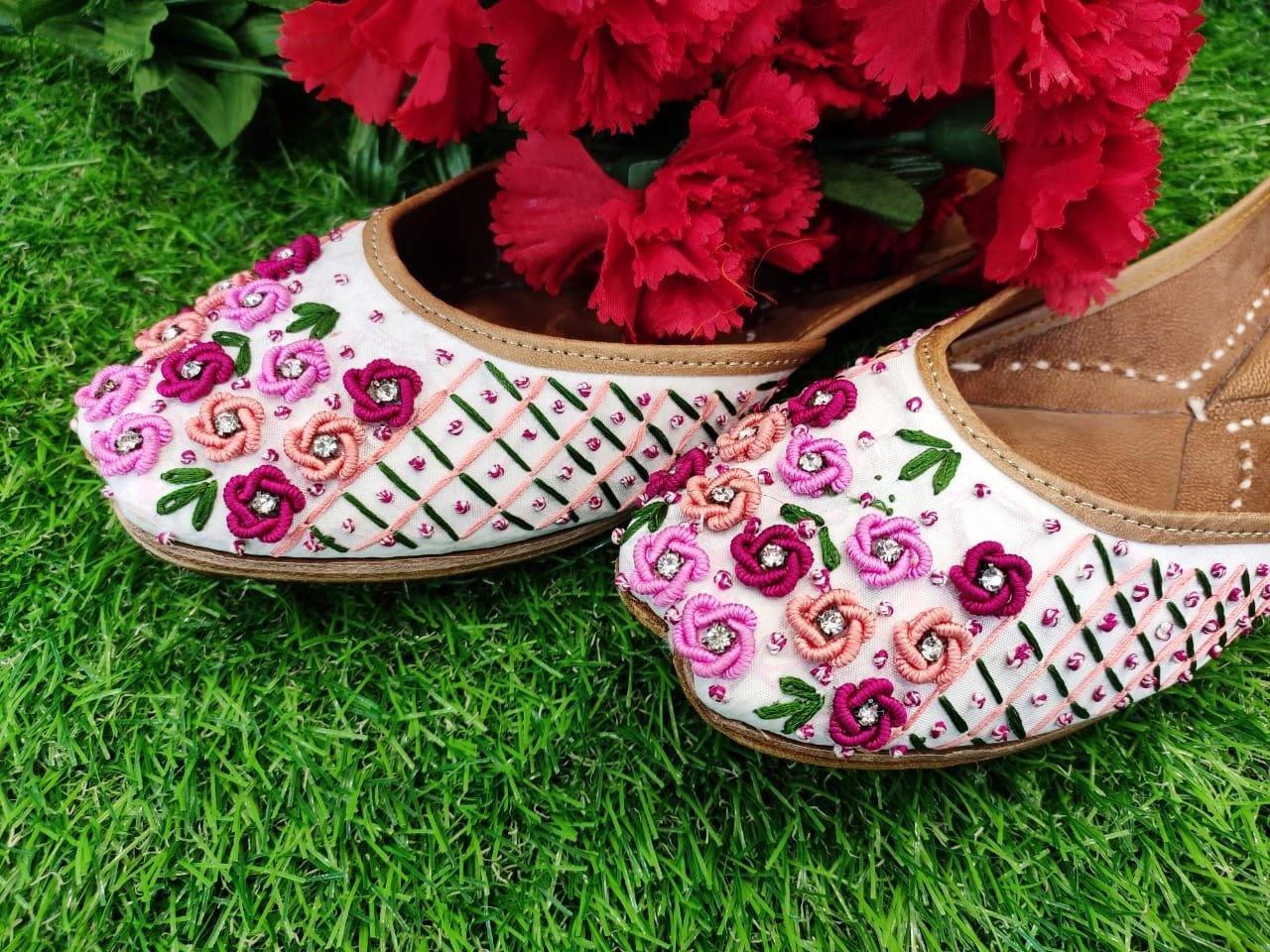 Designer Mart Ladies Multi Color Punjabi Jutti - Main Image